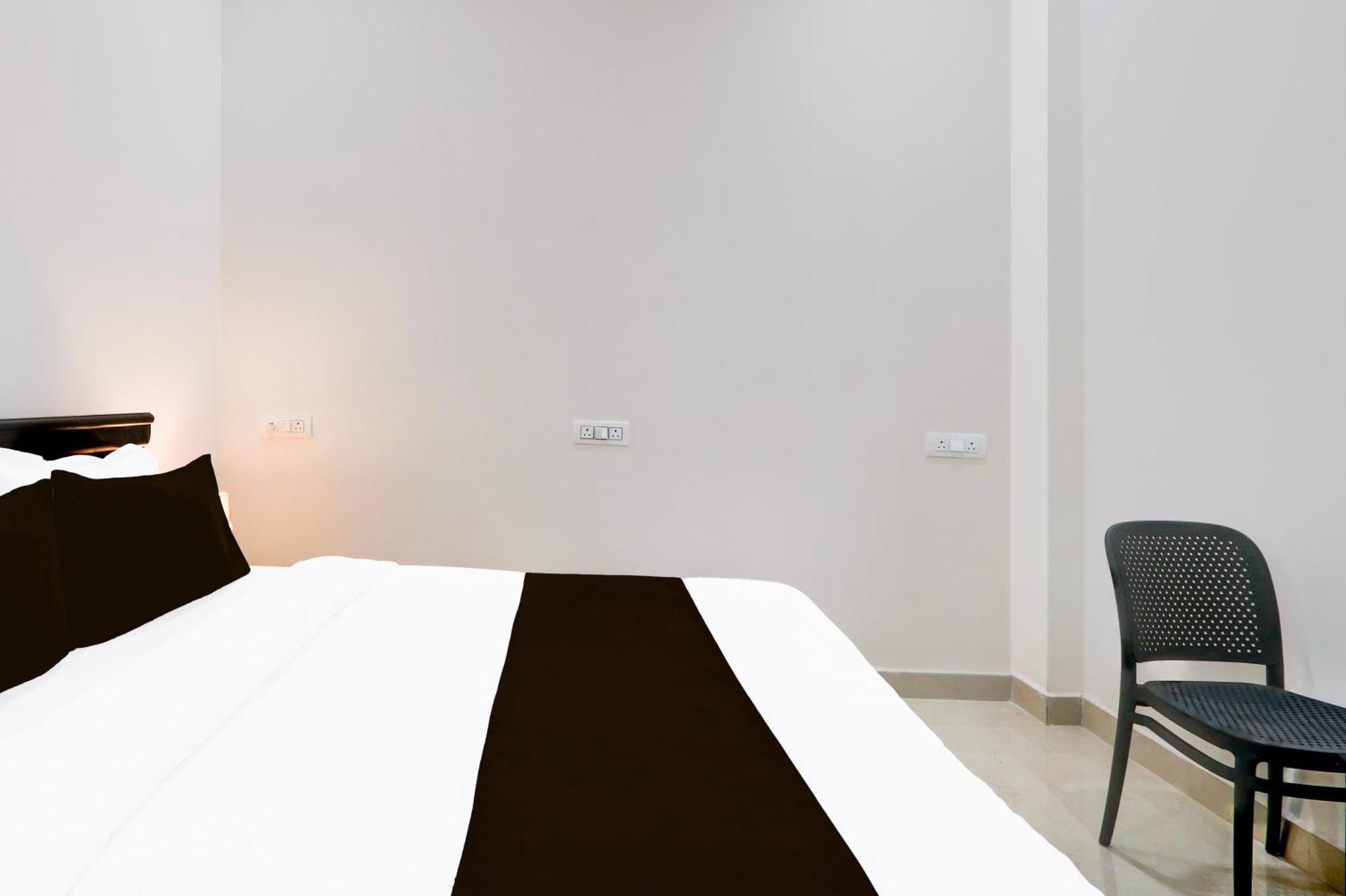 Super Hotel O Adibatla Near Tcs Ibrahimpatan المظهر الخارجي الصورة